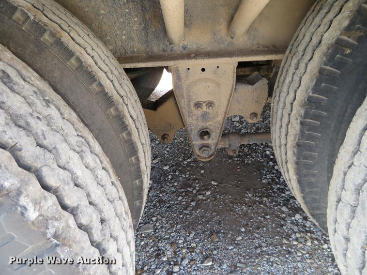 image for item DE6342 1980 Transcraft DTX-20-42 drop deck trailer