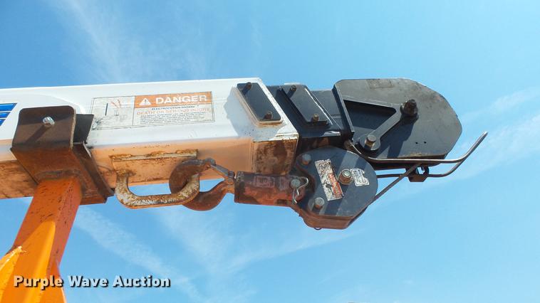 image for item DE7201 2002 Kenworth T300 service truck