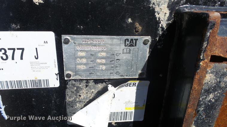 image for item DE7227 2014 Caterpillar 272D skid steer