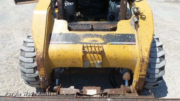 image for item DE7228 2005 Caterpillar 262B skid steer