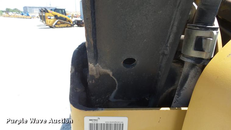 image for item DE7228 2005 Caterpillar 262B skid steer