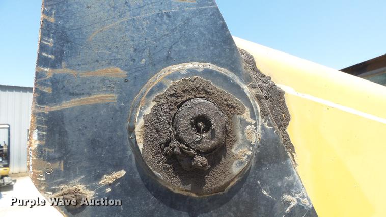 image for item DE7228 2005 Caterpillar 262B skid steer