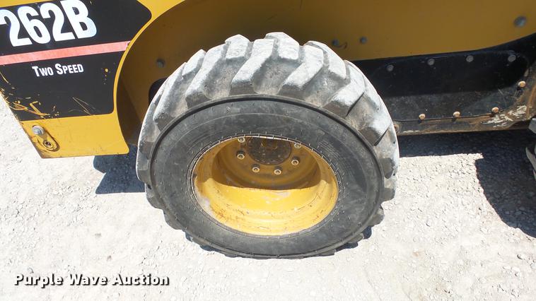 image for item DE7228 2005 Caterpillar 262B skid steer