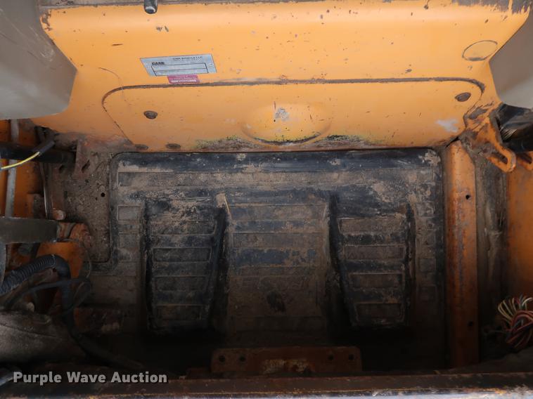 image for item DF2318 2006 Case 450CT skid steer