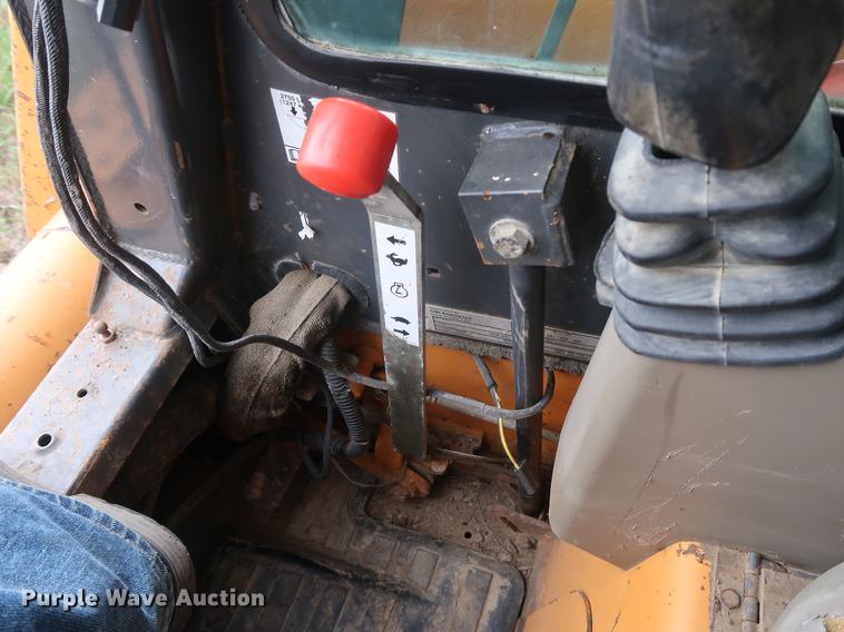 image for item DF2318 2006 Case 450CT skid steer