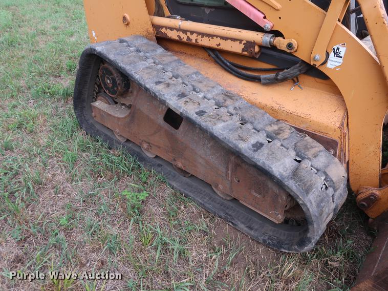image for item DF2318 2006 Case 450CT skid steer