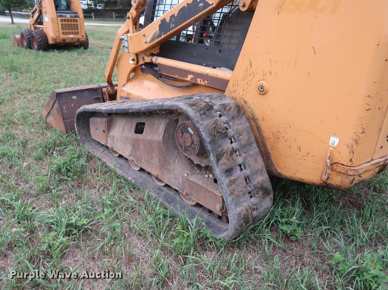 image for item DF2318 2006 Case 450CT skid steer