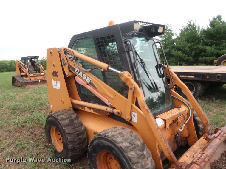 image for item DF2319 2006 Case 450 skid steer