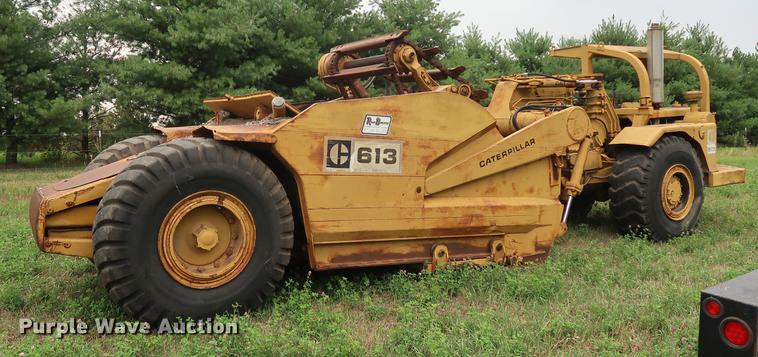 image for item DF2322 1972 Caterpillar 613 elevating scraper