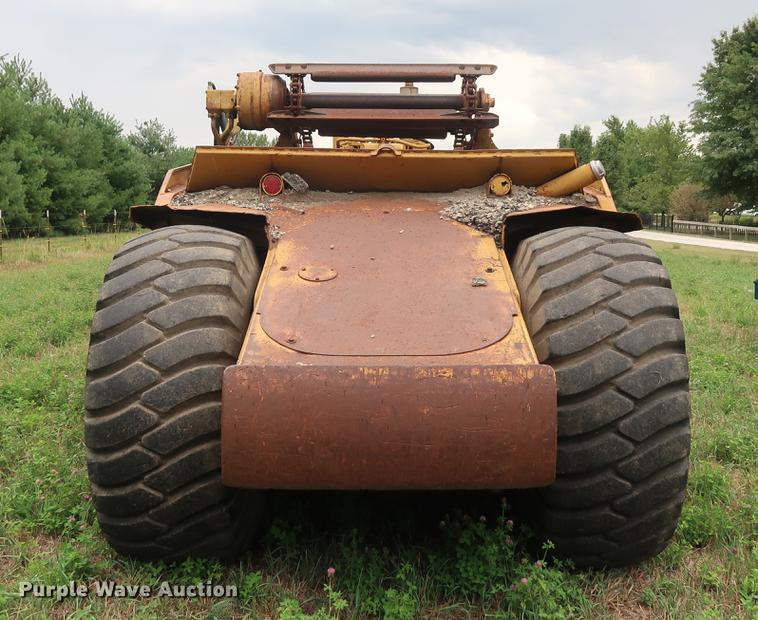 image for item DF2322 1972 Caterpillar 613 elevating scraper