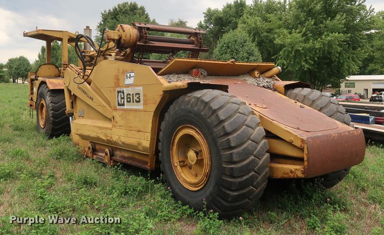 image for item DF2322 1972 Caterpillar 613 elevating scraper