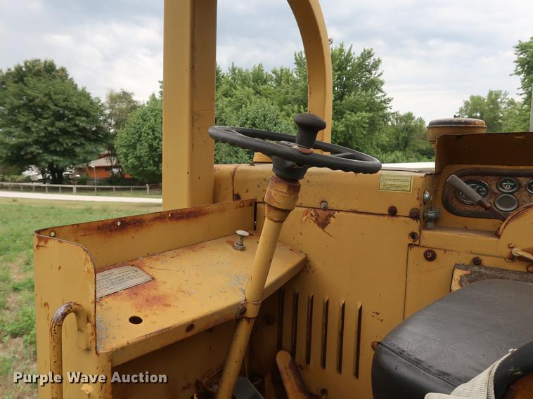image for item DF2322 1972 Caterpillar 613 elevating scraper