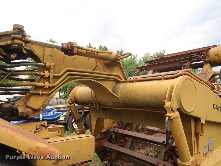 image for item DF2322 1972 Caterpillar 613 elevating scraper