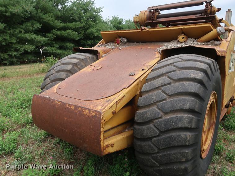 image for item DF2322 1972 Caterpillar 613 elevating scraper