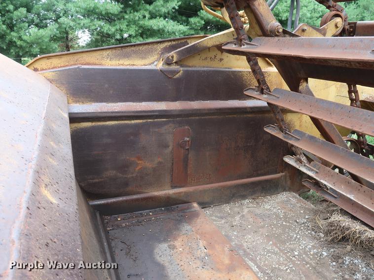 image for item DF2322 1972 Caterpillar 613 elevating scraper