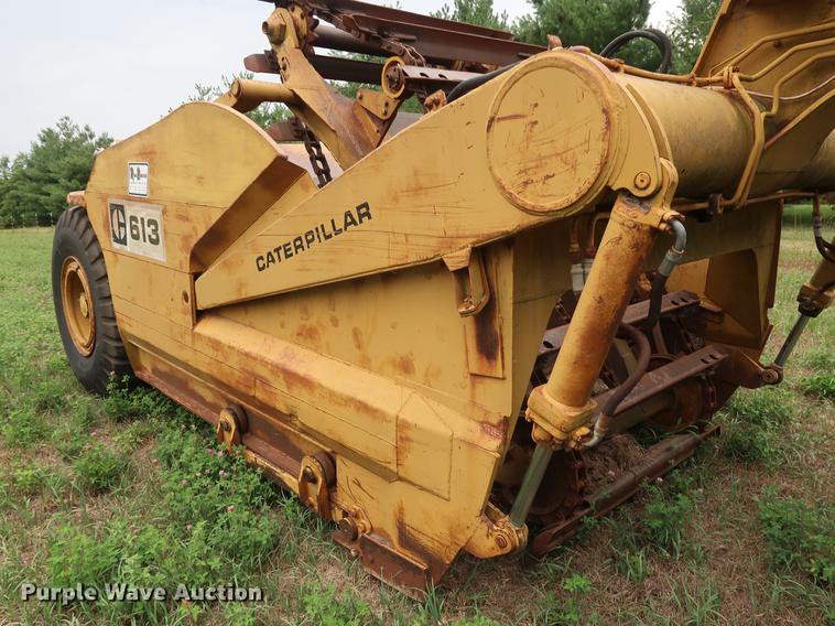 image for item DF2322 1972 Caterpillar 613 elevating scraper