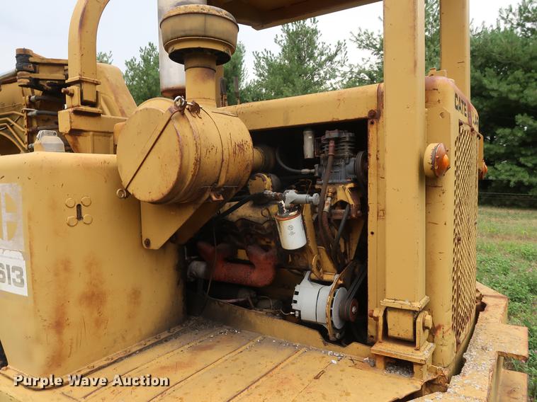 image for item DF2322 1972 Caterpillar 613 elevating scraper