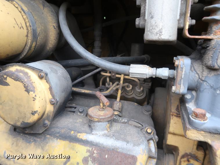 image for item DF2322 1972 Caterpillar 613 elevating scraper