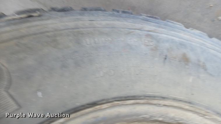 image for item DF3271 (8) tires and wheels