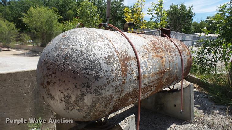 image for item DF3272 1979 Ross Rustler ready mix plant