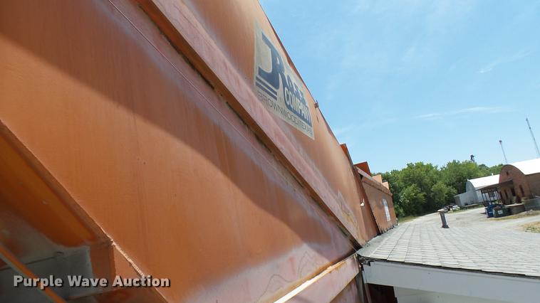 image for item DF3272 1979 Ross Rustler ready mix plant