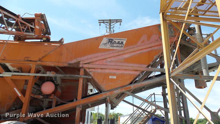 image for item DF3272 1979 Ross Rustler ready mix plant