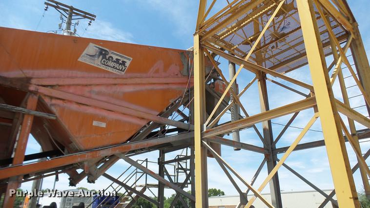 image for item DF3272 1979 Ross Rustler ready mix plant