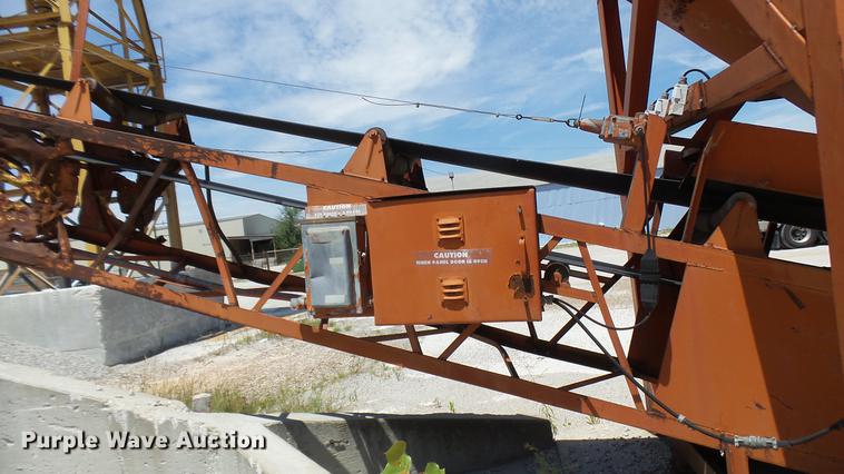 image for item DF3272 1979 Ross Rustler ready mix plant