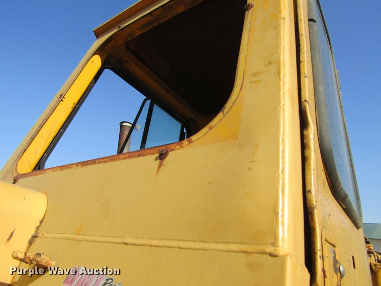 image for item DF3843 1986 John Deere 762A elevating scraper