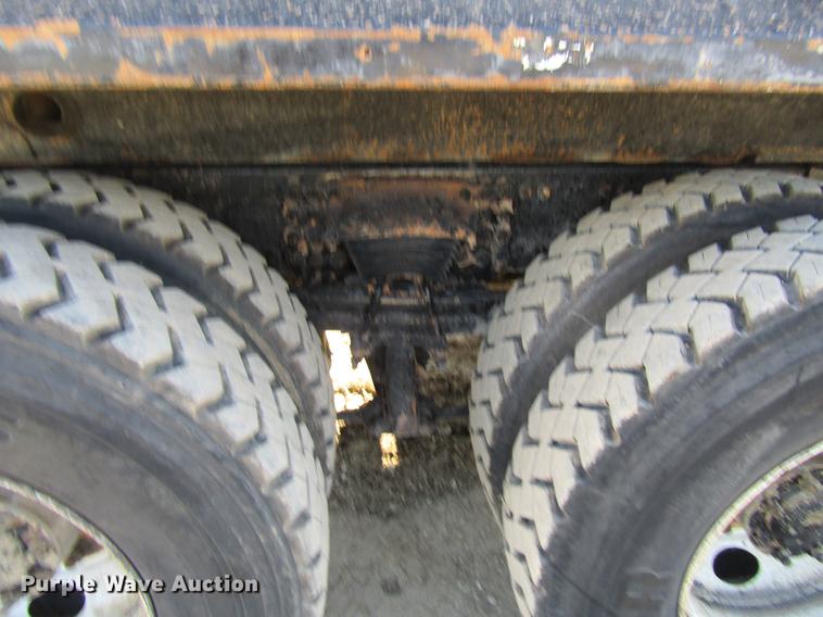 image for item DF3844 2001 Sterling Acterra M8500 dump truck