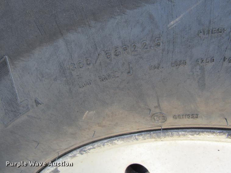 image for item DF3844 2001 Sterling Acterra M8500 dump truck