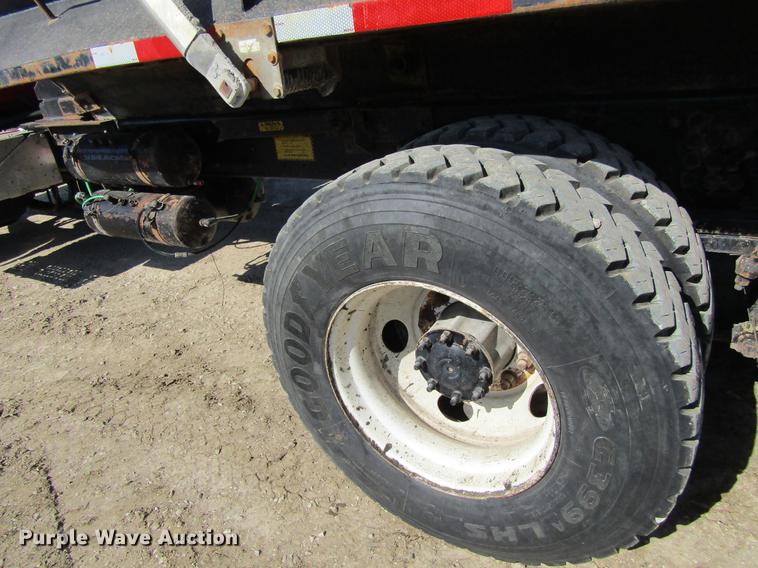 image for item DF3844 2001 Sterling Acterra M8500 dump truck