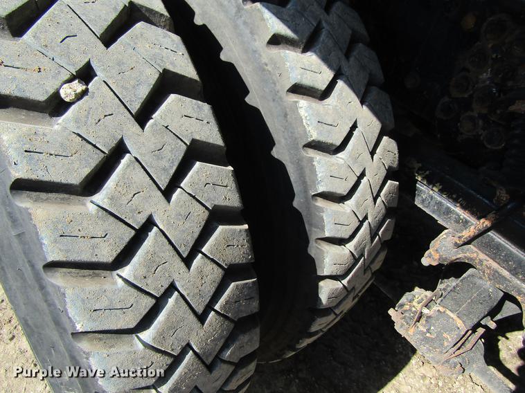 image for item DF3844 2001 Sterling Acterra M8500 dump truck