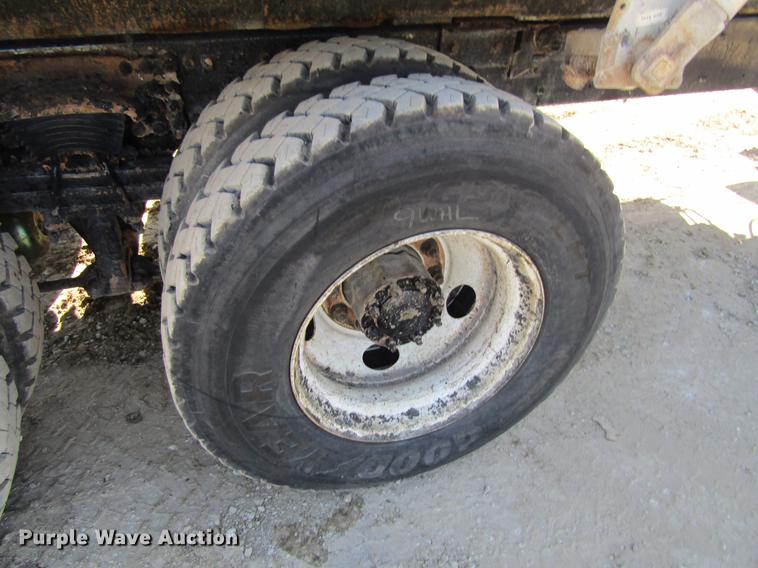 image for item DF3844 2001 Sterling Acterra M8500 dump truck