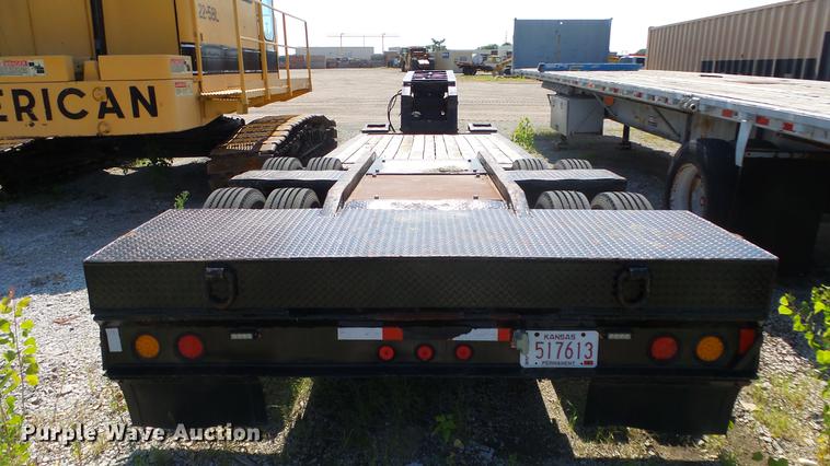 image for item DF4302 1986 Trail King 1500-3960 low boy equipment trailer