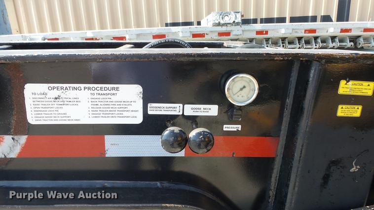 image for item DF4302 1986 Trail King 1500-3960 low boy equipment trailer