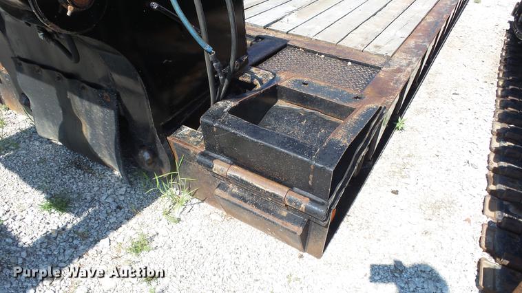 image for item DF4302 1986 Trail King 1500-3960 low boy equipment trailer