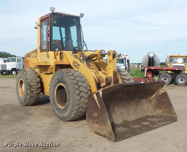 image for item DV9406 Case 621 wheel loader