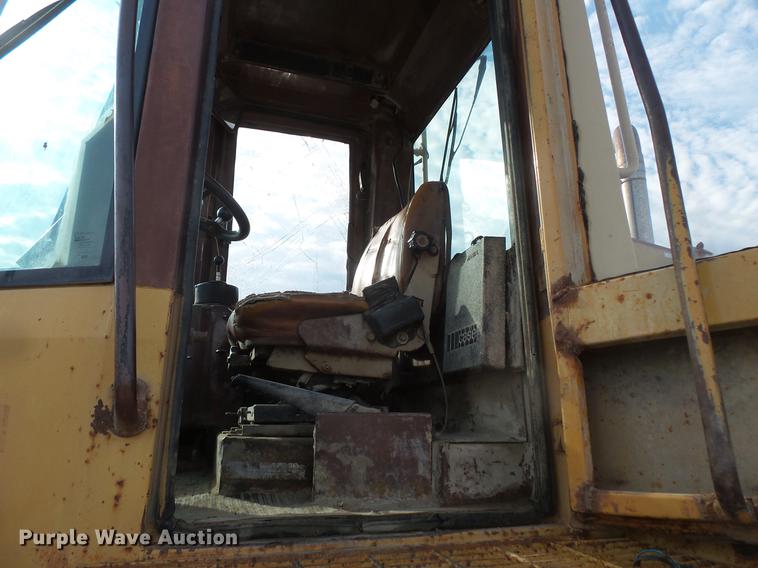 image for item DV9406 Case 621 wheel loader