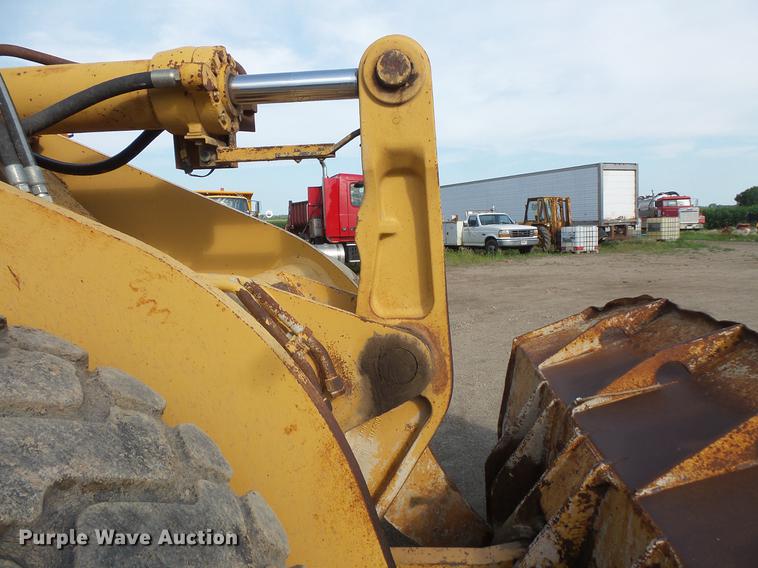 image for item DV9406 Case 621 wheel loader