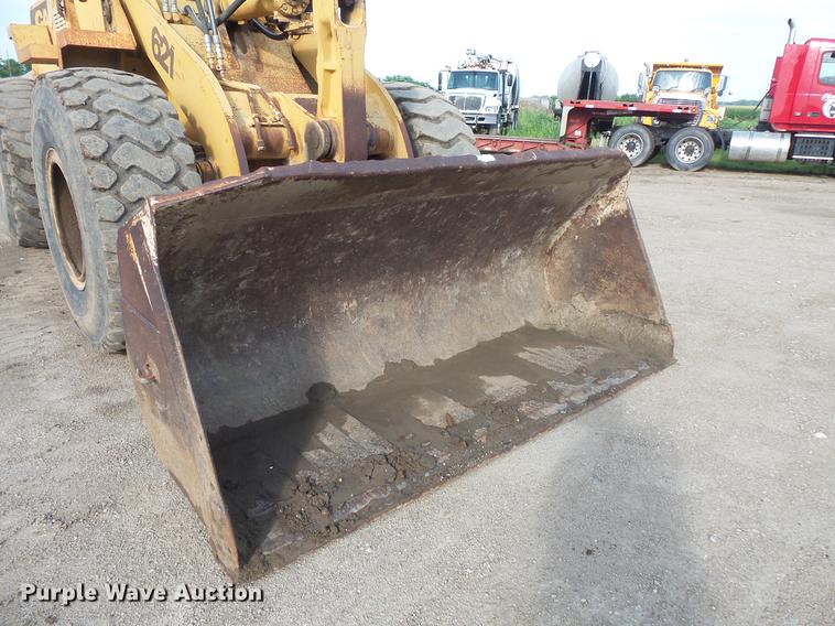 image for item DV9406 Case 621 wheel loader