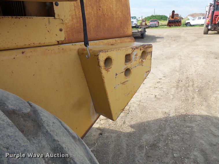 image for item DV9406 Case 621 wheel loader