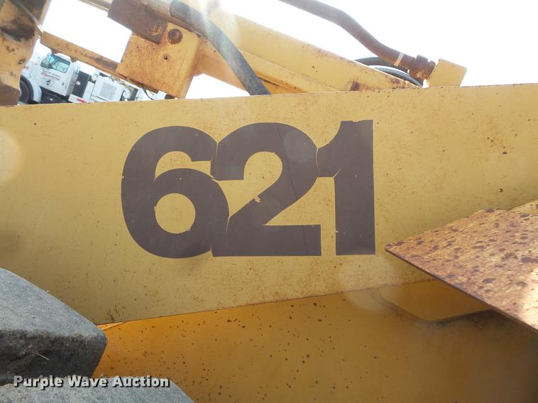 image for item DV9406 Case 621 wheel loader