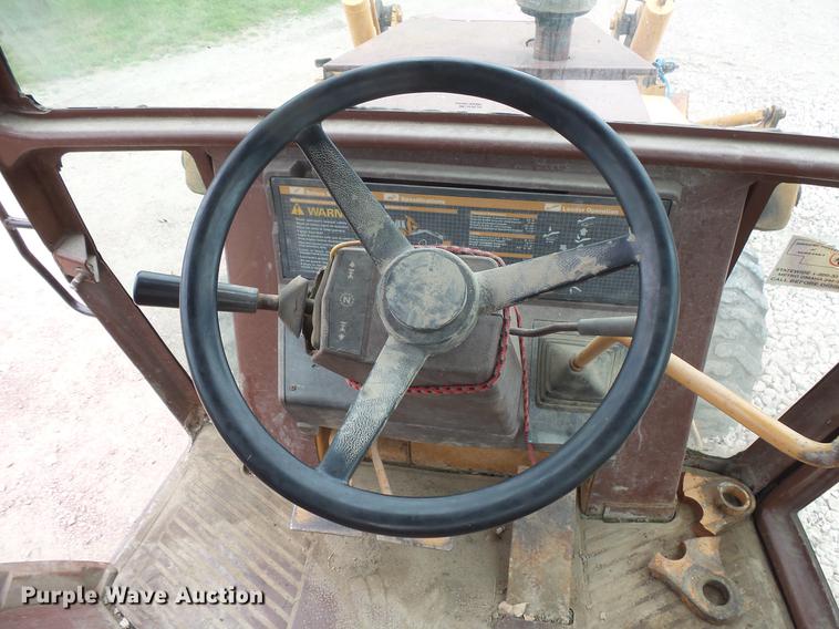 image for item DV9416 1988 Case 580K backhoe