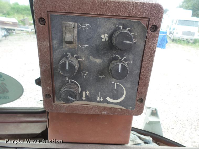 image for item DV9416 1988 Case 580K backhoe