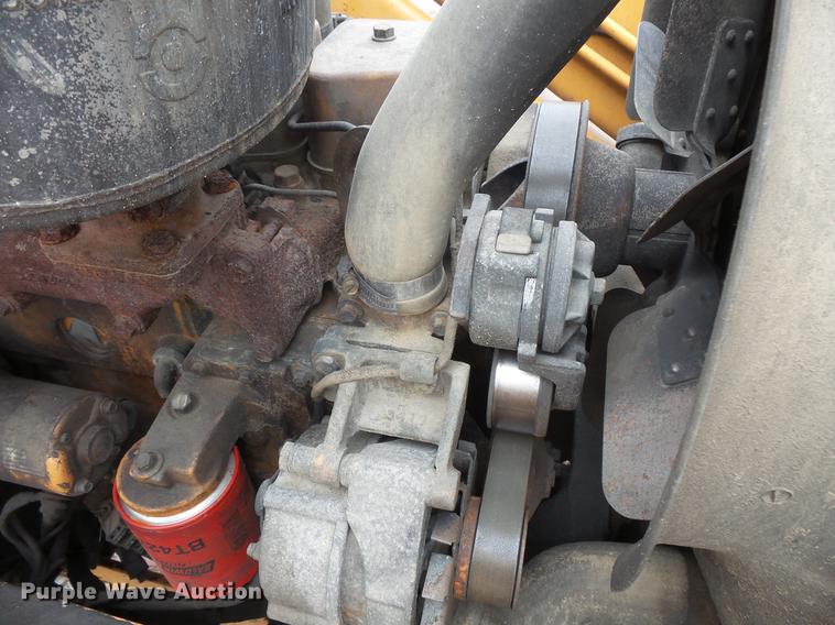 image for item DV9416 1988 Case 580K backhoe