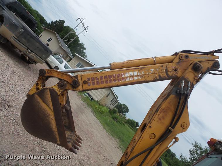 image for item DV9416 1988 Case 580K backhoe
