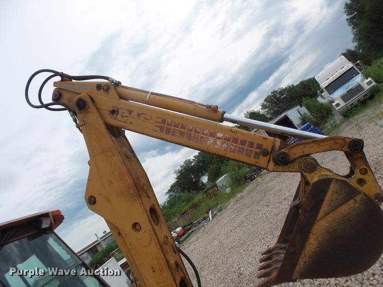 image for item DV9416 1988 Case 580K backhoe