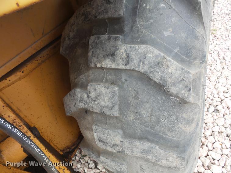 image for item DV9416 1988 Case 580K backhoe