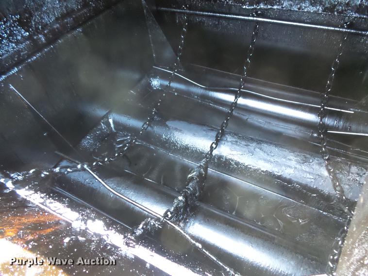 image for item DV9487 Crack seal trailers